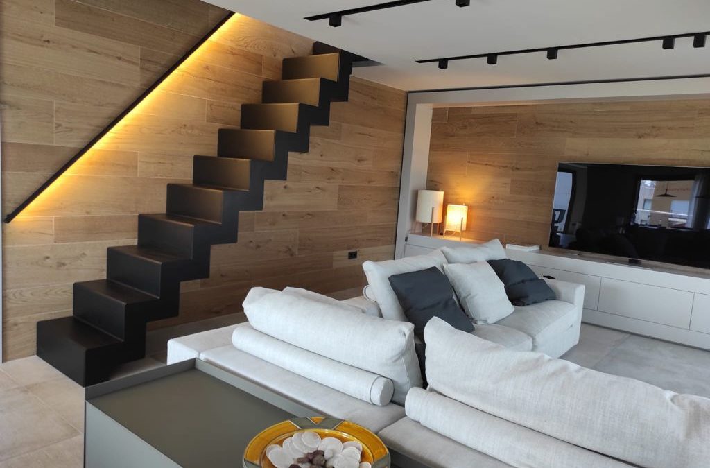 Escaleras de chapa plegada: ¿Por qué son la mejor opción para tu hogar?